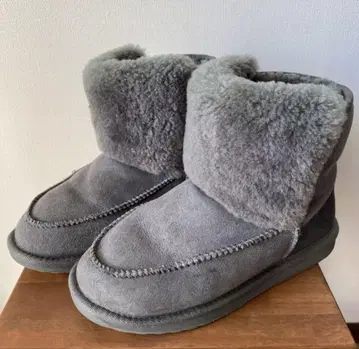 EMU Australia 그레이 어그 부츠 그레이