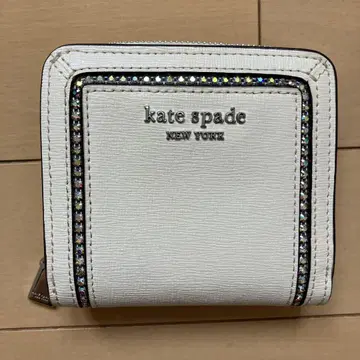 kate spade 큐빅 접이식 지갑 새상품급