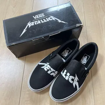 메탈리카 VANS 클래식 슬립온 '메탈리카'