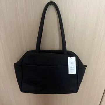 가격 인하 가능! 택 포함 새상품 아 보스턴 M
