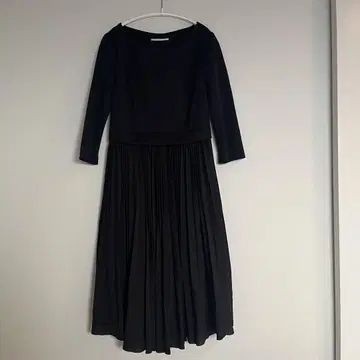 KUMIKYOKU 세레모니용 절개 원피스