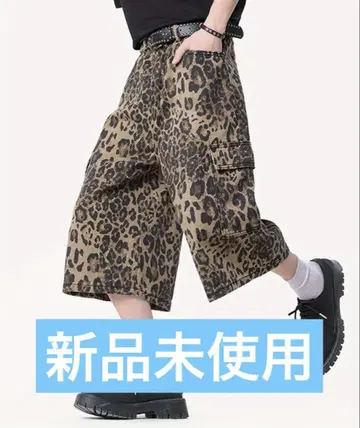 미사용 새상품 레오파드 무늬 카고 숏팬츠 XXL 사이즈