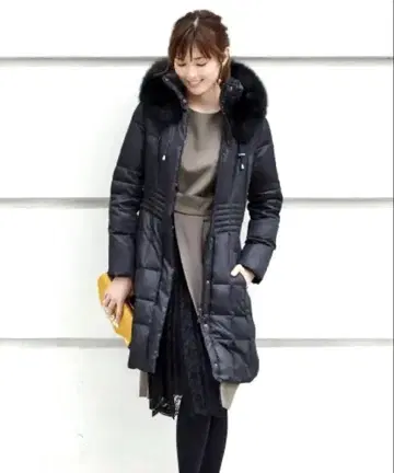 퍼 후드 롱 다운 자켓 블랙