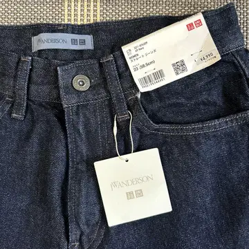 새상품 유니클로 JW ANDERSON 스트레이트 데님 23