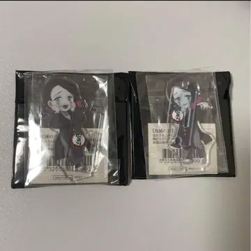 이어지는 아크릴 스탠드 엔무