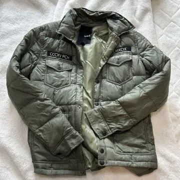 Hurley 올리브 그린 다운 자켓 사이즈 4