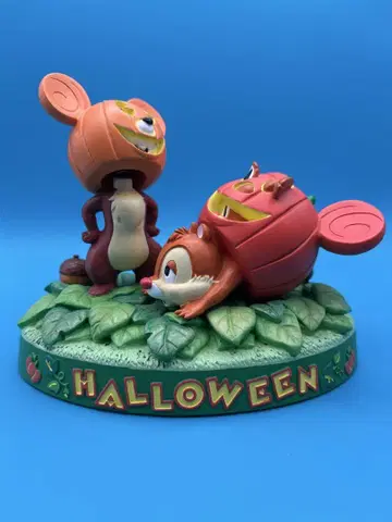 칩과 데일 할로윈 피규어 Tokyo Disney