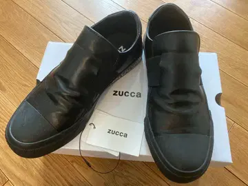 새상품급 [ ZUCCA 블랙 슬립온 스니커즈 ]