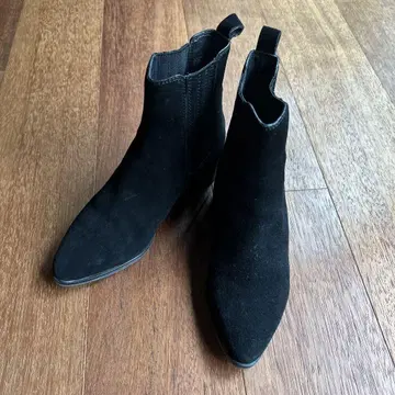 블랙 사이드 고어 부츠 스웨이드