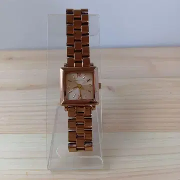 MARC JACOBS 쿼츠 손목시계 SS