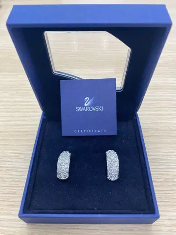 스와로브스키 귀찌 파베 실버 하