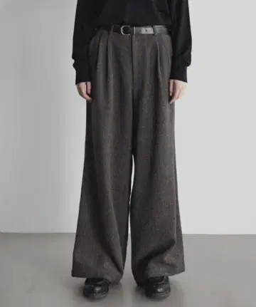 remer 루즈 브러쉬드 헤링본 팬츠