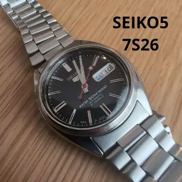 SEIKO 5 7S26 블랙 다이얼 빨간색 바늘