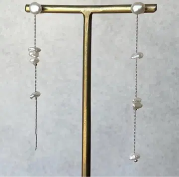 롱 귀걸이 담수 양귀비 펄 비대칭 흔들림 실버