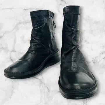 Put's 푸츠 천연 가죽 숏부츠 블랙 사이드 지퍼 주름 디자인