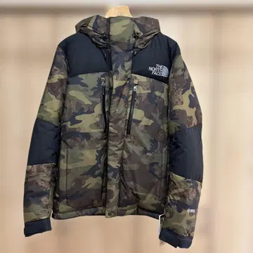 [ 새상품,미사용 ] THE NORTH FACE 카모플라쥬 다운 자켓