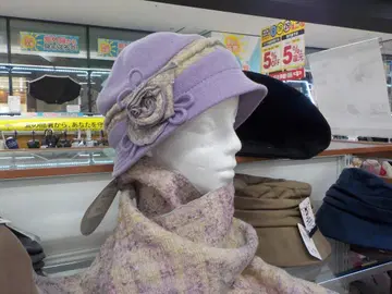 LORICCI 보라색 울 모자 꽃 장식 포함