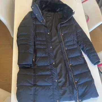 ZARA BASIC 네이비 다운 자켓