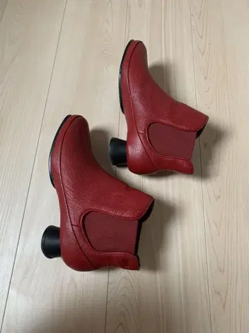 캠퍼 가죽 빨간색 숏부츠 38
