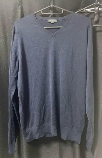 JOHN SMEDLEY 네이비 스웨터 L 사이즈