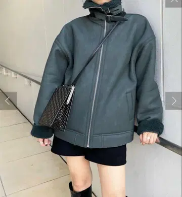 후즈후 갤러리 보아 무스탕 자켓