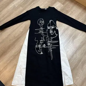 UN3D. 아트풍 라인 묘사 원피스 36