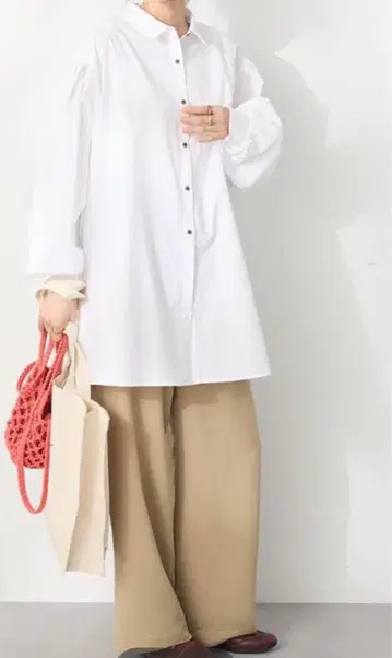 오버 사이즈 화이트 셔츠 긴팔