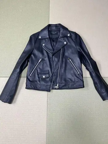 UNITED TOKYO 블랙 가죽 라이더 자켓