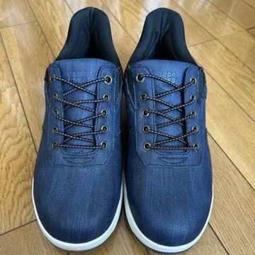 남성용 겨울용 신발 네이비 25.0cm
