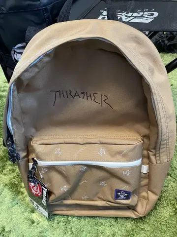 THRASHER 백팩 23L CYBG