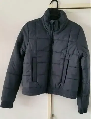 adidas 패딩 자켓 다크 그레이