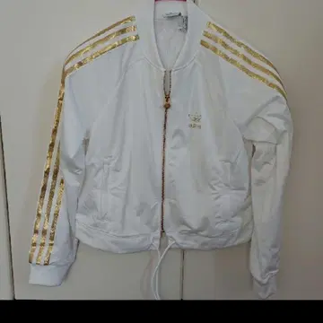 미사용 새상품 택 포함 adidas 저지 화이트 골드 스트라이프