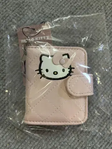 로리즈팜 헬로키티 퀼팅 프로필북 키링 핑크
