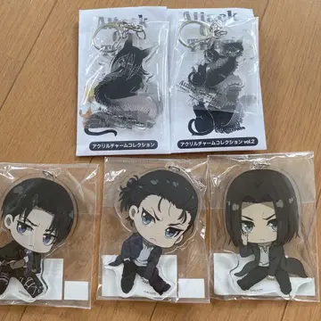 진격의 거인 리바이 엘렌 아크릴 뻬땅무스 리샤잠 블랙 고양이 디자인