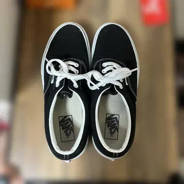 VANS 블랙 스니커즈 24.5cm