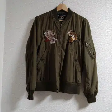 ALPHA INDUSTRIES 스카잔 올리브