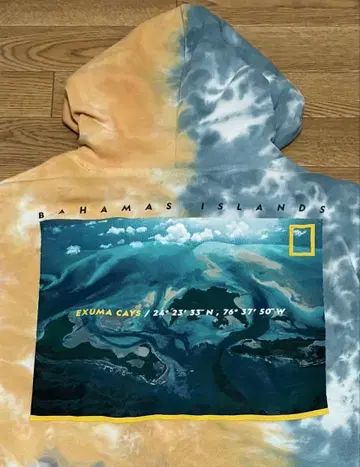 NATIONAL GEOGRAPHIC 후드티 타이다이