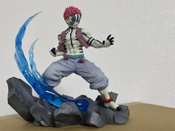 귀멸의 칼날 아카자 피규어