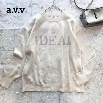 [ a.v.v ] 아베베 로고 니트 루즈핏 아이보리 미색 성숙 캐주얼