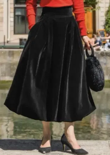 하자품 JENNE x 브리지트 바르도 벨로아 벌룬 스커트 M