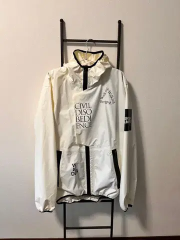 mountain reseach tril parka L