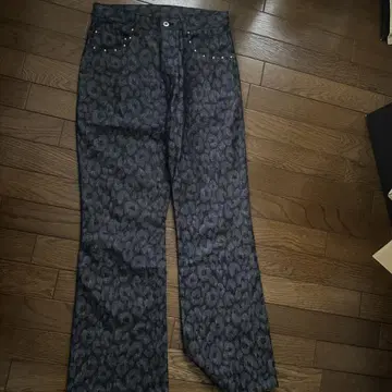 united tokyo 레오파드 데님 사이즈 2