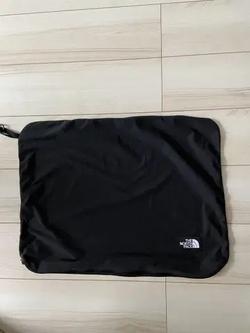 The North Face 블랙 트래블 파우치