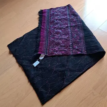 이탈리아제 블랙 보라색 자수 스톨