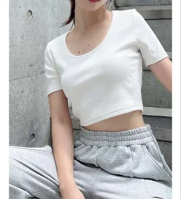 RESEXXY 크롭 기장 상의
