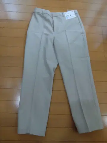 감동 슬림 팬츠 택 포함 미사용 인심 64cm 매장 보정 있음
