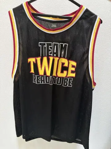 TWICE 채영 탱크탑 29