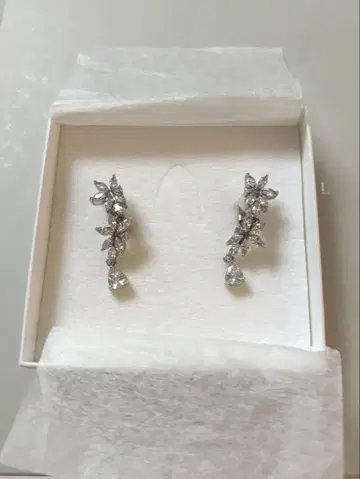 스텔라 브라이덜 귀찌