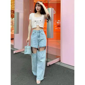 새상품급 Darich 컷 아웃 데님 팬츠 아이스 블루