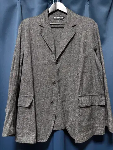 AUBERGE EIFFEL NOIR 에펠 느와르